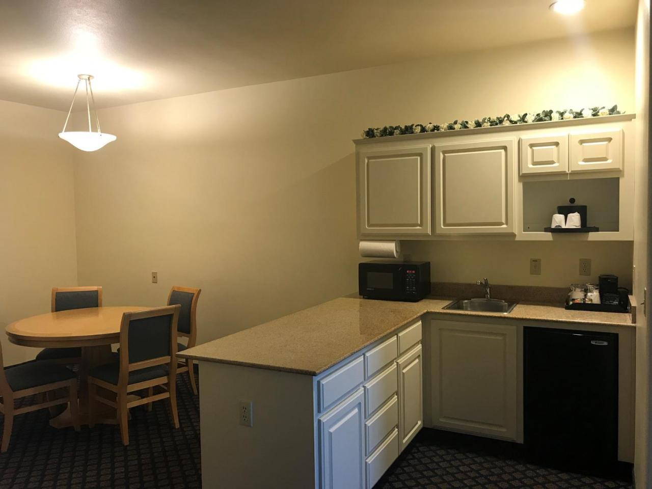 Hampton Inn & Suites Сан-Хосе Экстерьер фото